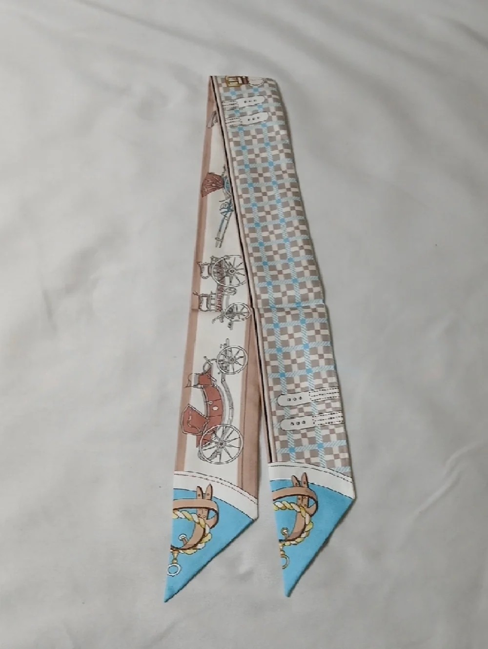 Hermes slim silk